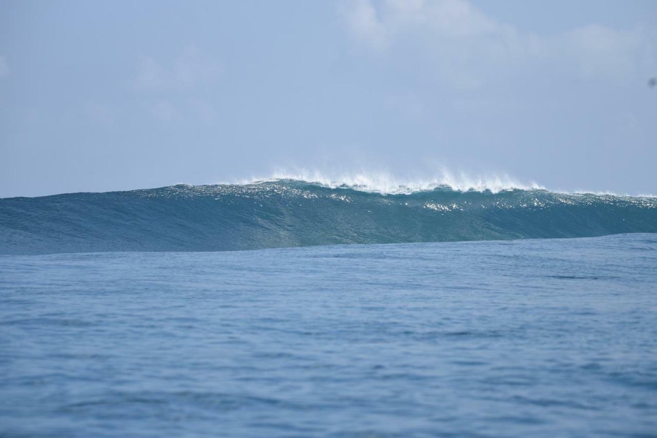 Surf Yoga Retreat Himmafushi Hotel Exterior foto